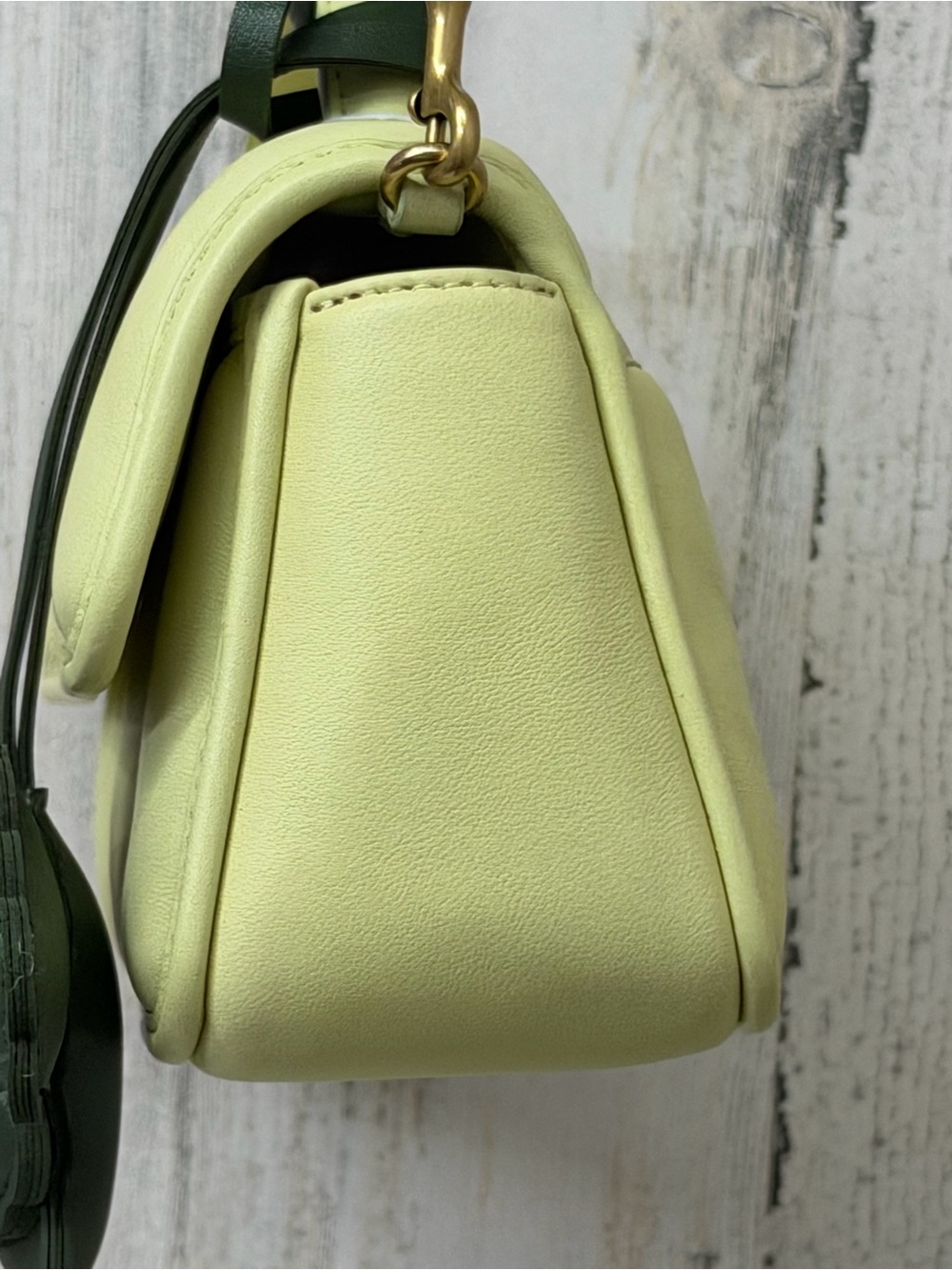 Yellow Coach Turnlock Clutch 20 - Picture 5 of 12